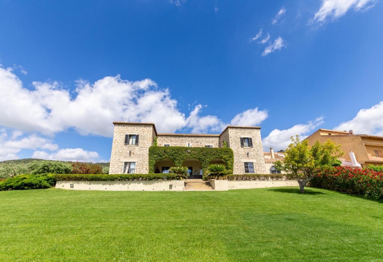 Bed and Breakfast Borgo Antico XIX Sec. Gesturi Exterior foto