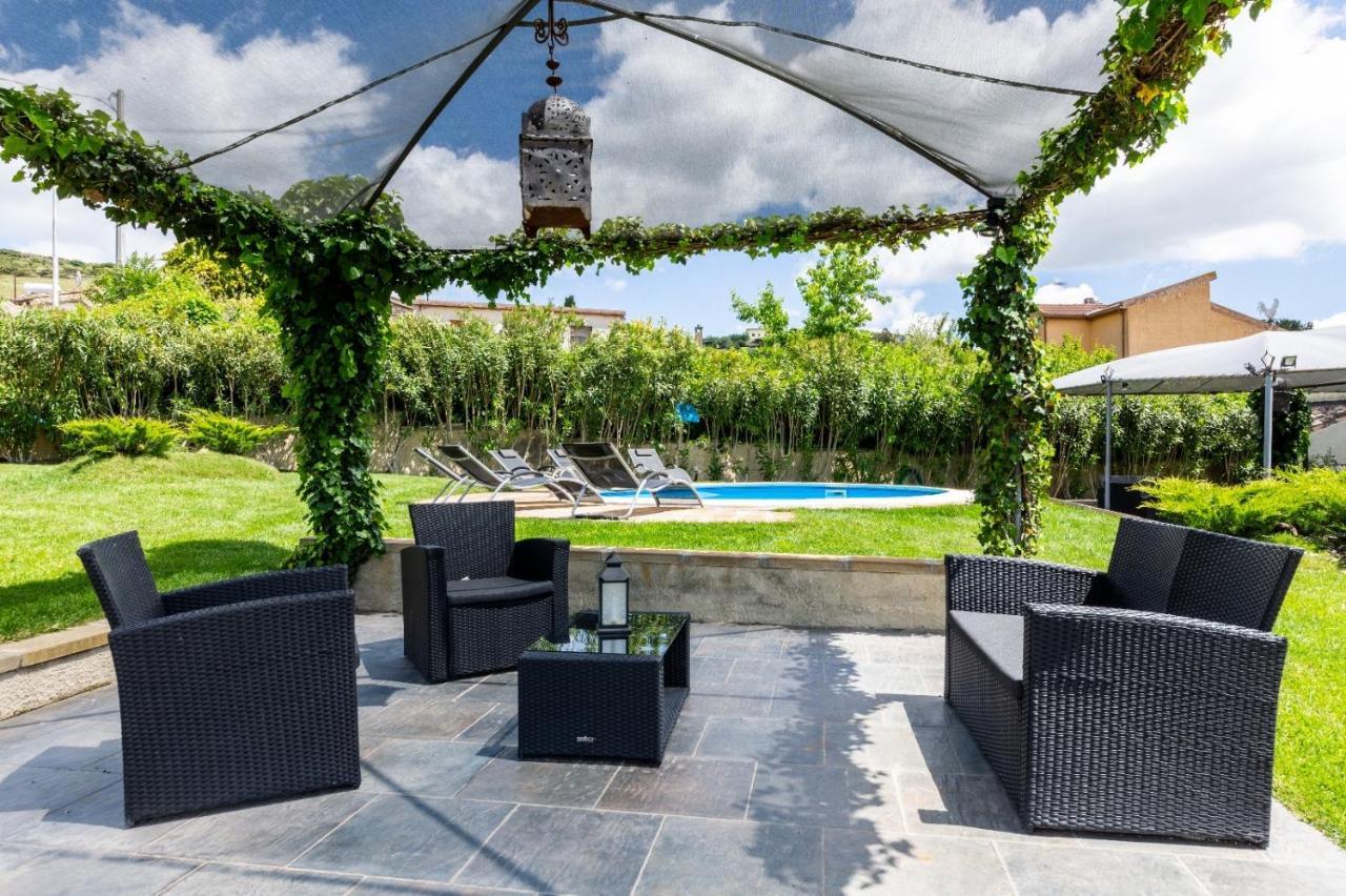 Bed and Breakfast Borgo Antico XIX Sec. Gesturi Exterior foto